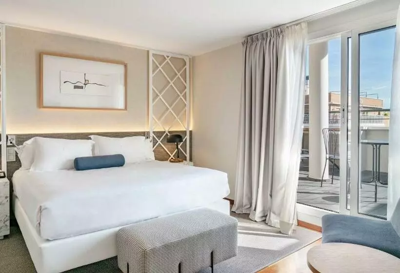 Superior-Zimmer, Vincci Soma