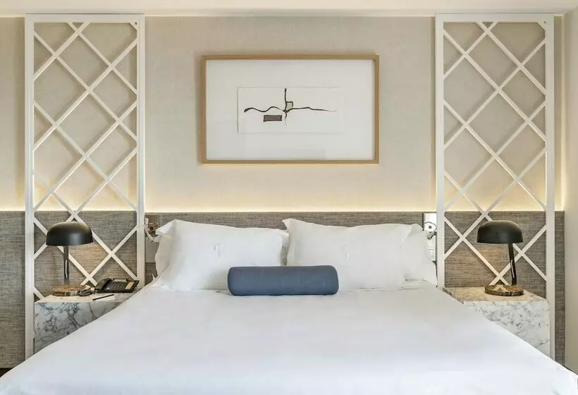 Superior-Zimmer, Vincci Soma