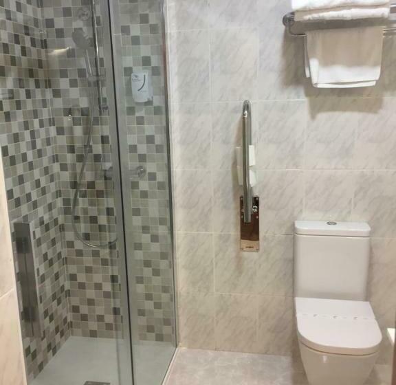 Номер Стандарт, Yerri