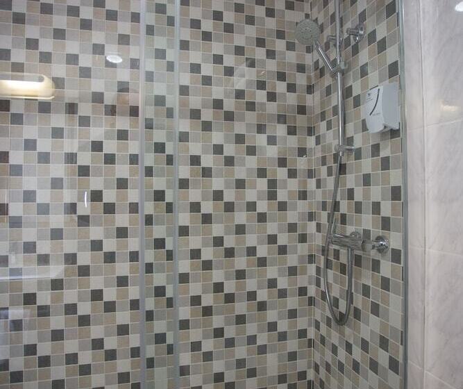 Номер Стандарт, Yerri