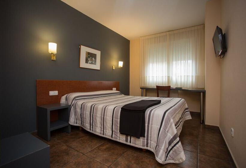 Номер Стандарт, Yerri