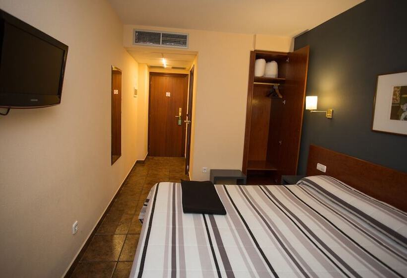 Номер Стандарт, Yerri