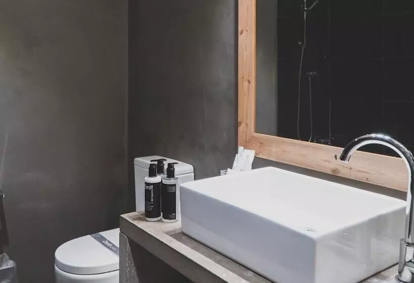 Habitació Triple Estàndard, Zenit Abeba