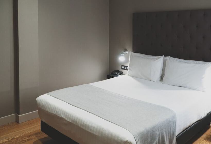 اتاق استاندارد, Zenit Abeba