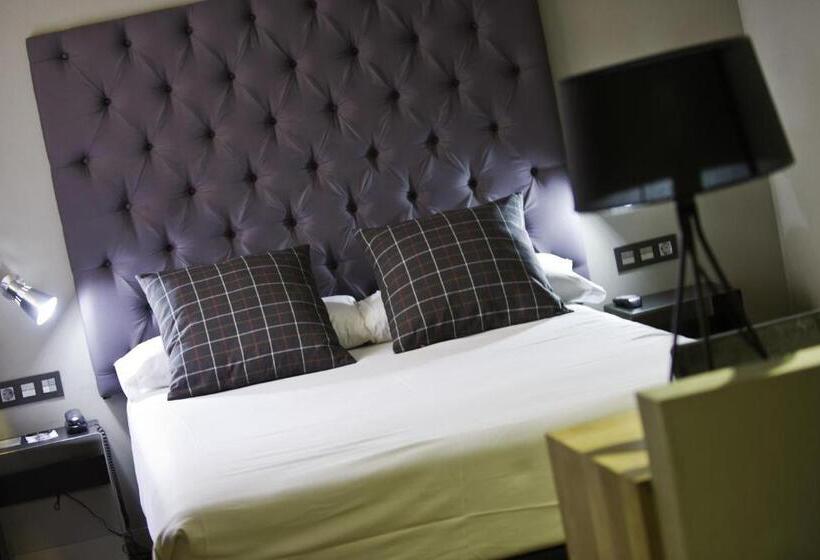 اتاق استاندارد, Zenit Abeba