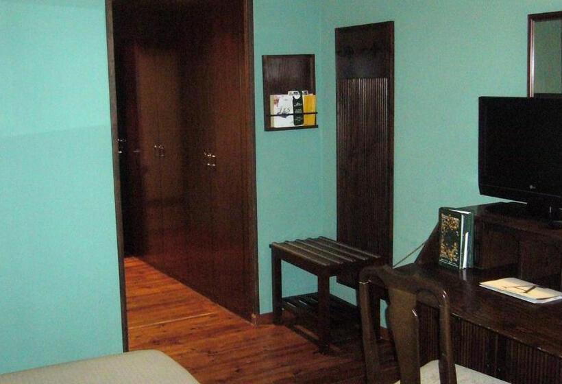 חדר סטנדרט, Parador De Arties