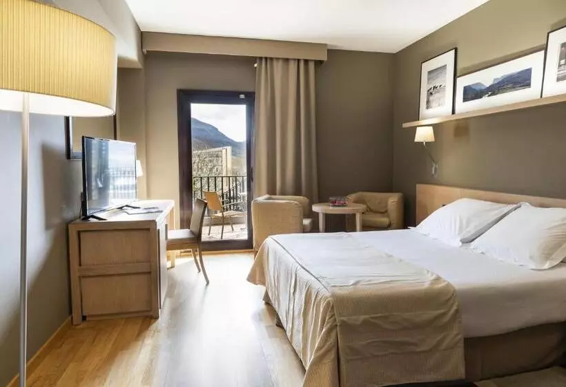 اتاق استاندارد, Parador de La Seu D'Urgell