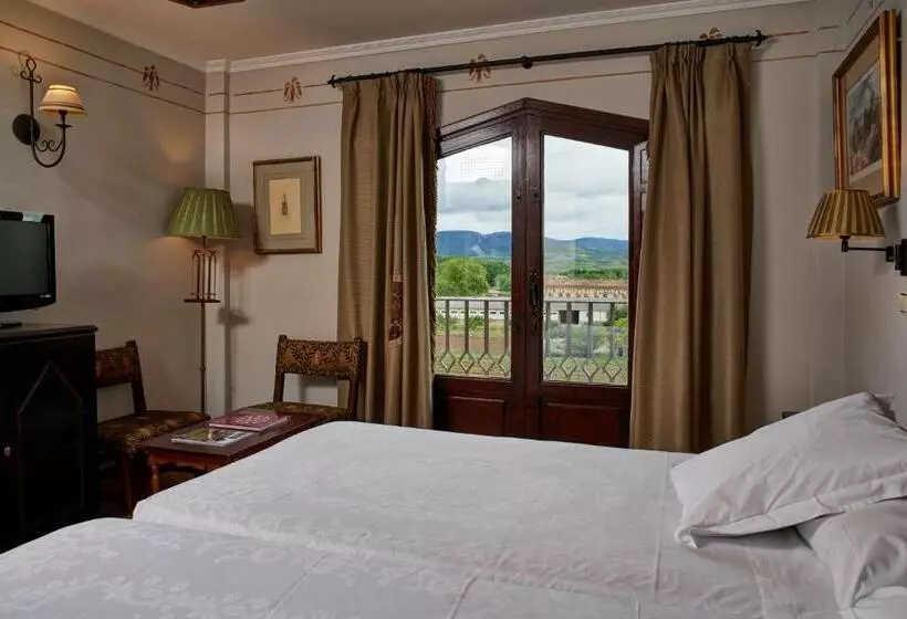 スタンダードルーム, Parador De Olite