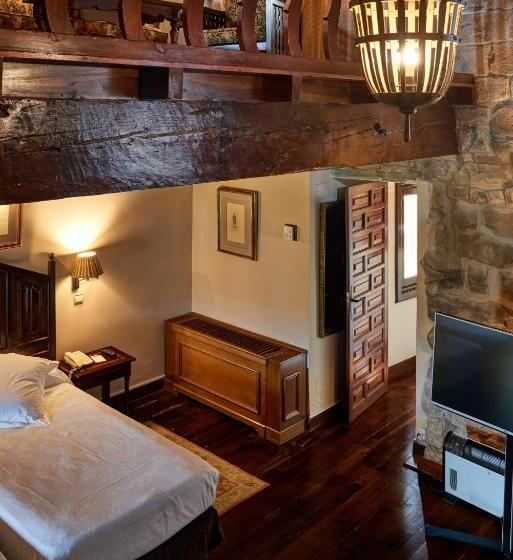 수피리어 룸, Parador De Olite