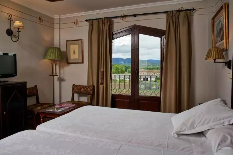 スタンダードルーム, Parador De Olite