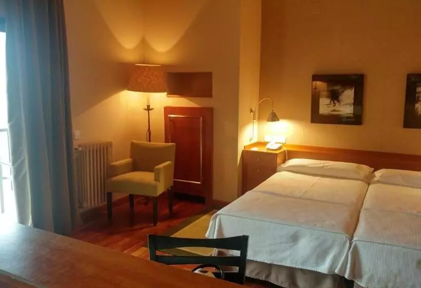 سوییت جونیور, Parador De Vielha