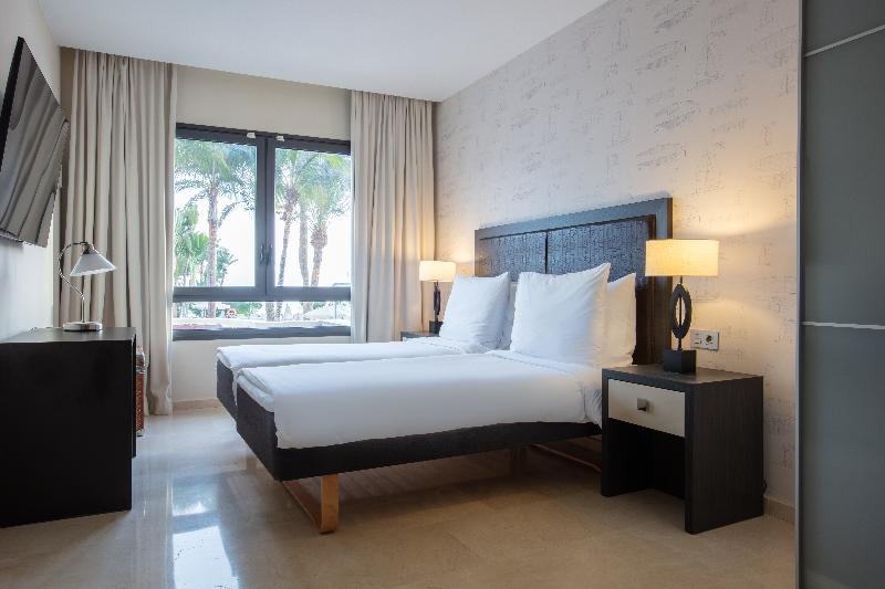 جناح جونيور مطل على الحديقة, Radisson Blu Resort Gran Canaria