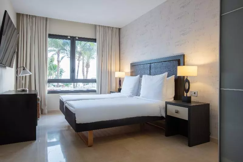 Juniorsviitti Puutarhanäkymä, Radisson Blu Resort Gran Canaria