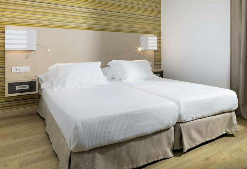 Perhesviitti, H10 Suites Lanzarote Gardens