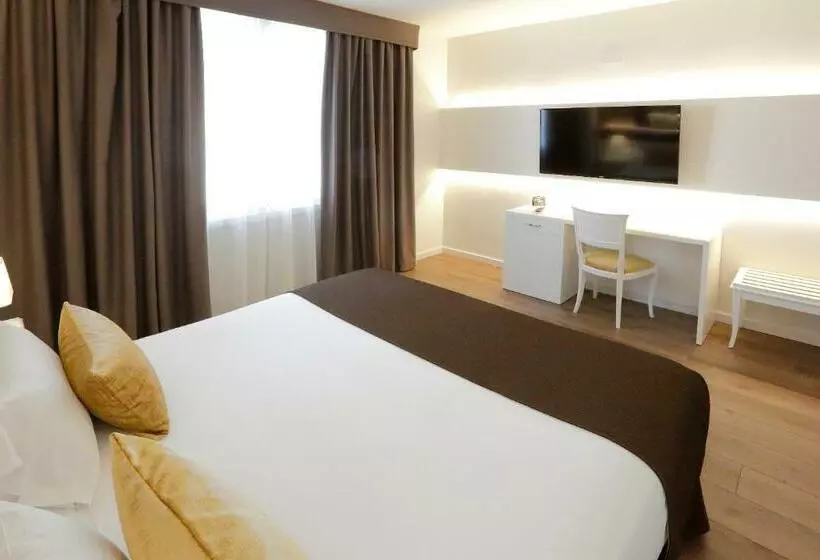 سوییت جونیور, Sercotel Alfonso XIII
