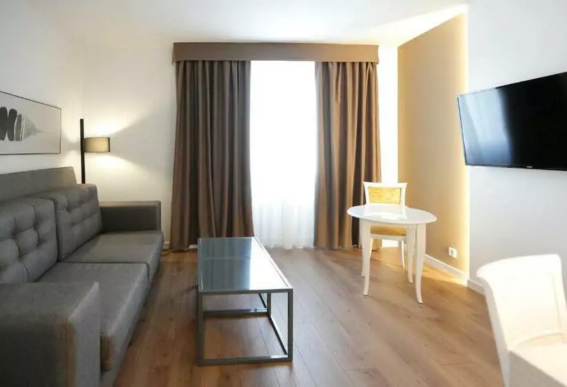 سوییت جونیور, Sercotel Alfonso XIII