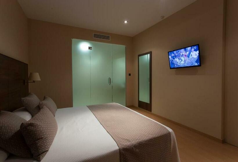 سوییت جونیور, Sercotel Riscal