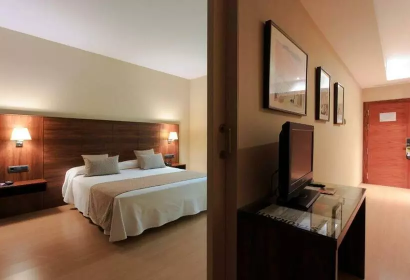 سوییت جونیور, Sercotel Riscal