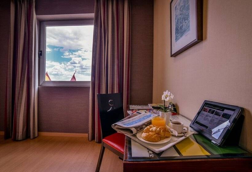 اتاق استاندارد, Sercotel Riscal