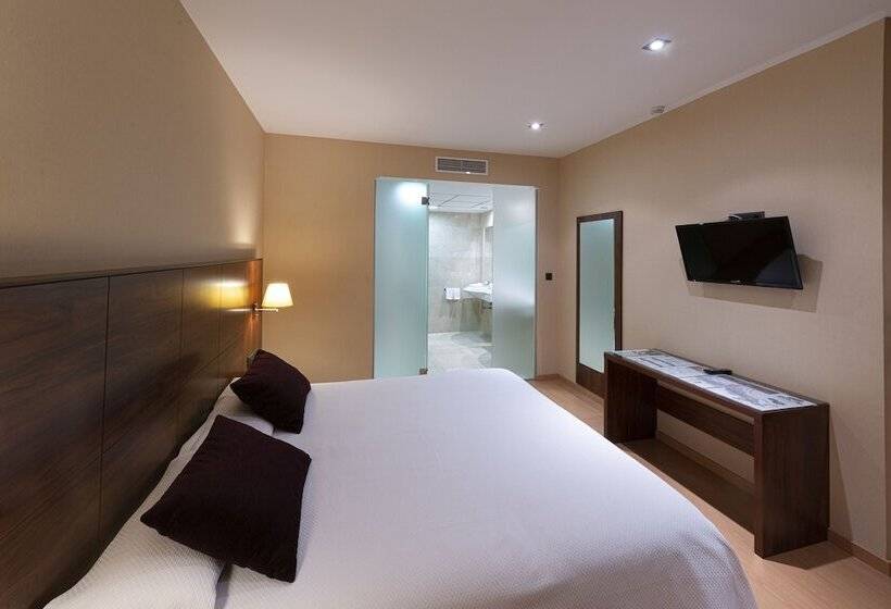 سوییت جونیور, Sercotel Riscal