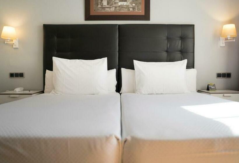 스탠다드 룸, Sercotel Tres Luces