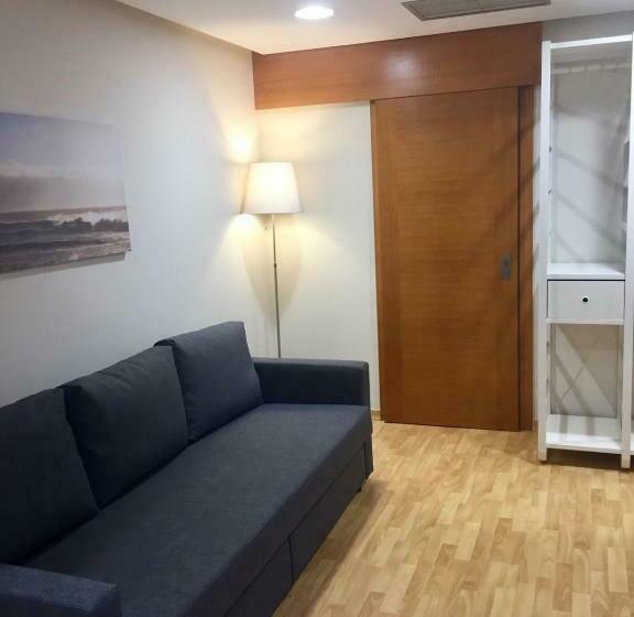 패밀리 룸, Sercotel Tres Luces