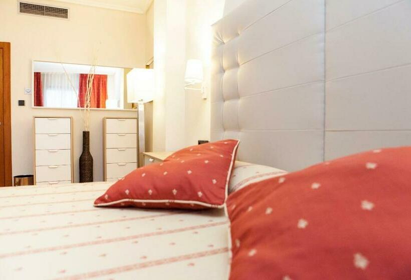 주니어 스위트, Sercotel Tres Luces