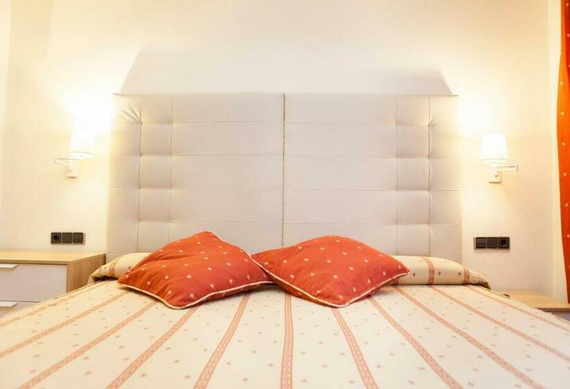 주니어 스위트, Sercotel Tres Luces