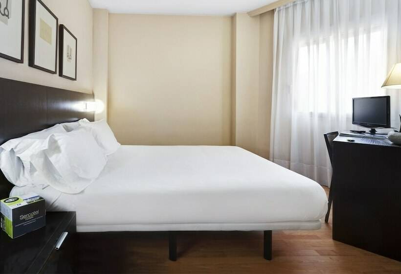 Номер Стандарт, Sercotel Tudela Bardenas