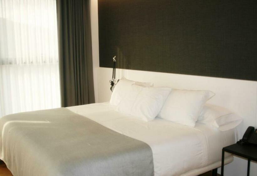 オーシャンビュースタンダードルーム, U Viveiro