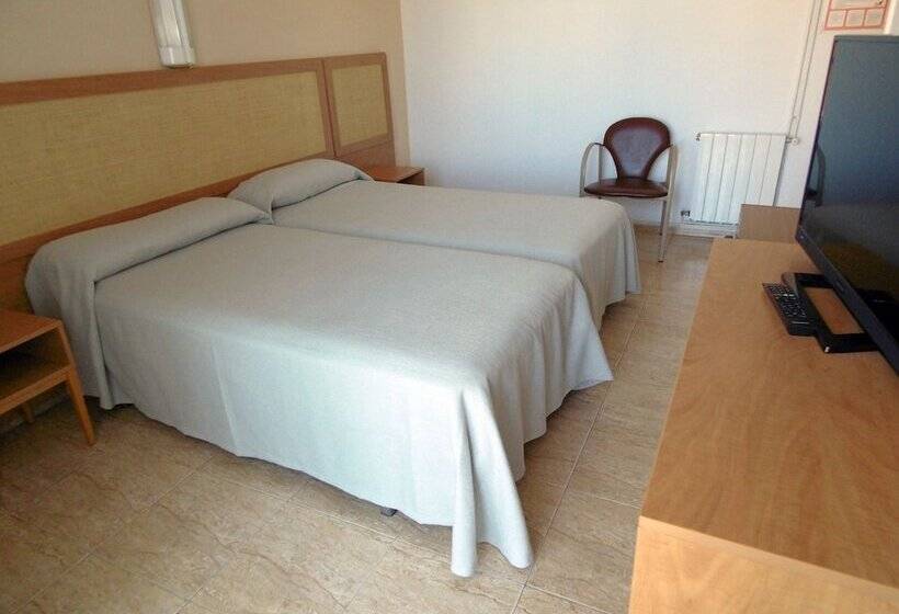 스탠다드 트리플 룸, Apartamentos Solimar