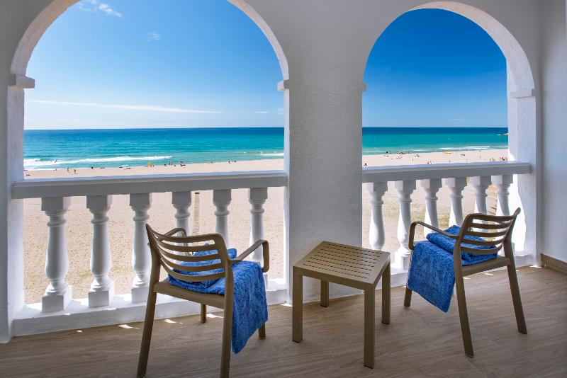 带海景标准四人间, 4r Gran Europe