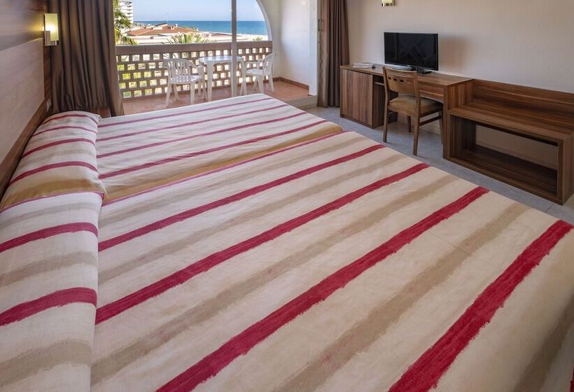 标准四人间侧面带海景, 4r Gran Europe