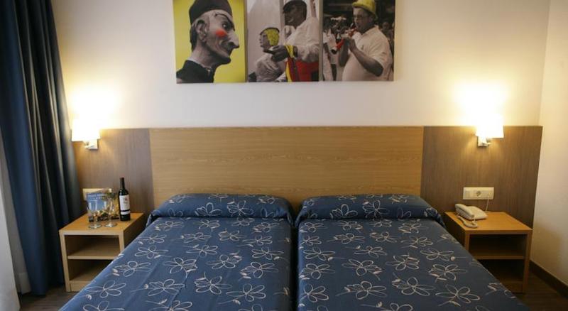 غرفة قياسية, Acapulco