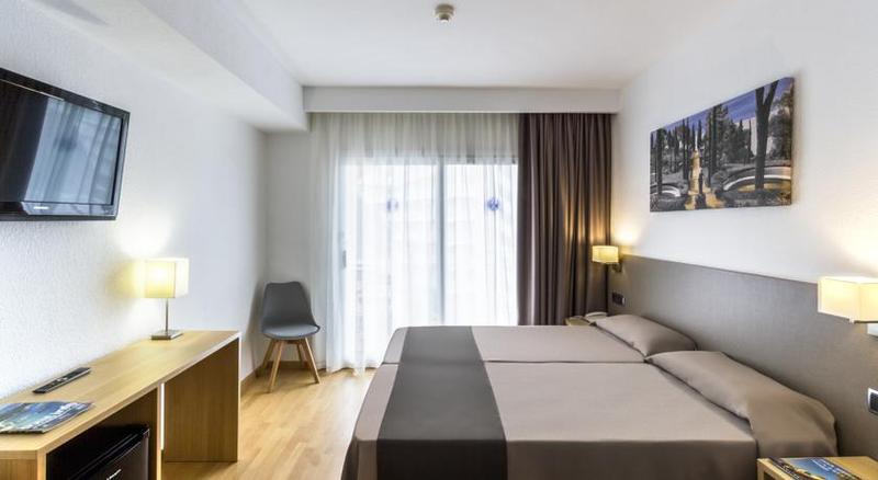 غرفة قياسية, Acapulco