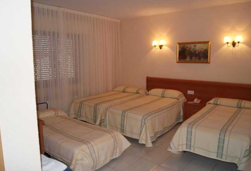 スタンダード４人部屋, Alameda