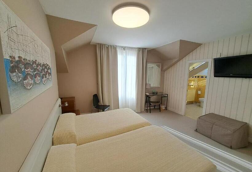 חדר סטנדרט, Atalaya