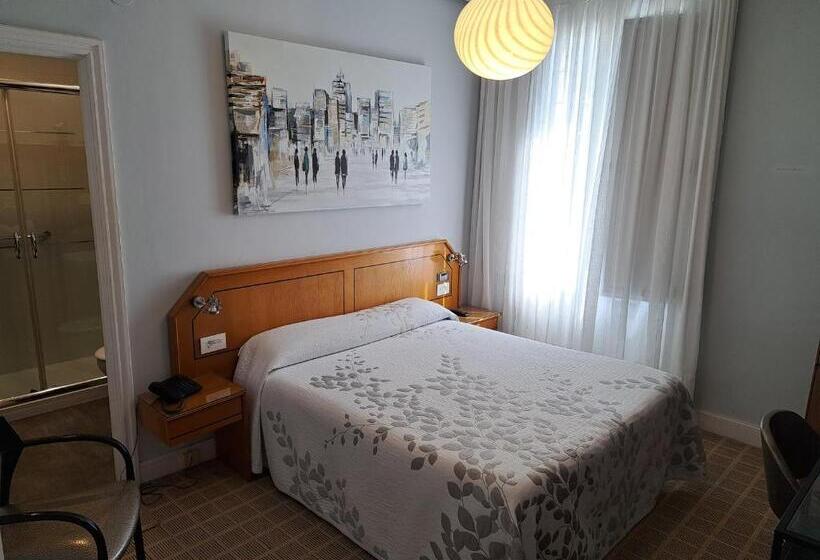 חדר סטנדרט, Atalaya