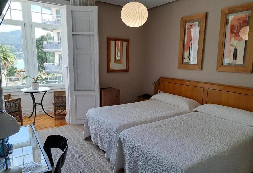 חדר סופריור, Atalaya