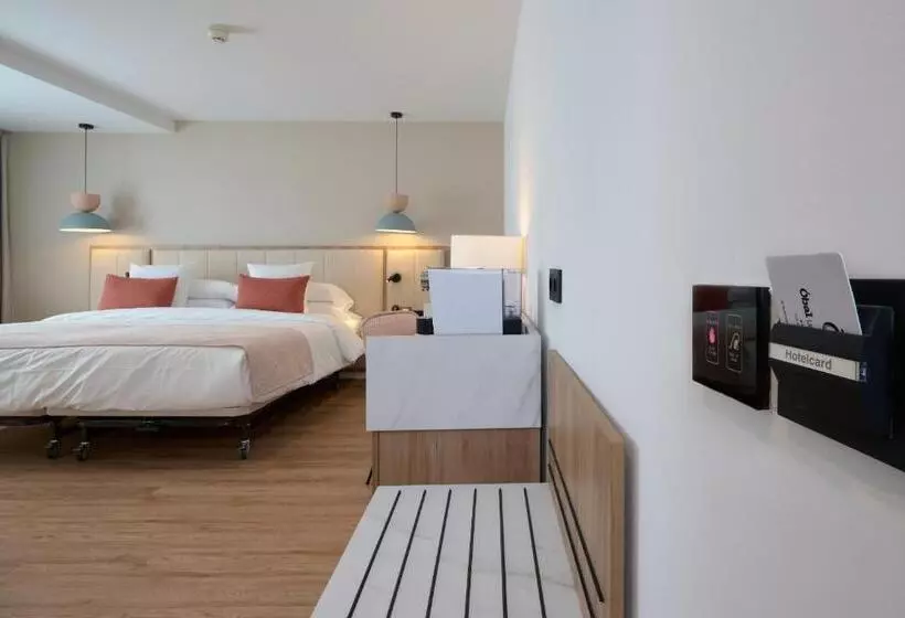 Premium Room, Óbal Urban