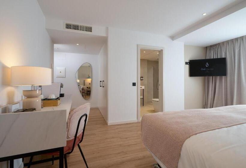 高级客房, Óbal Urban