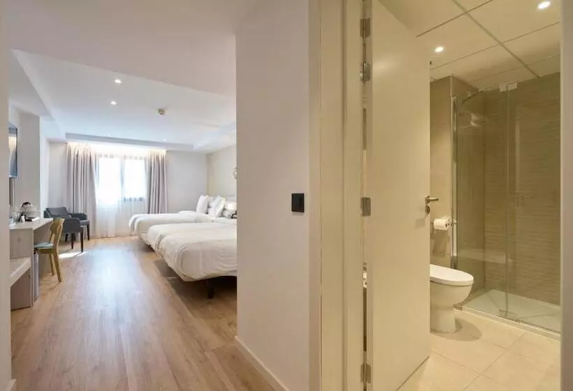 Family Room, Óbal Urban