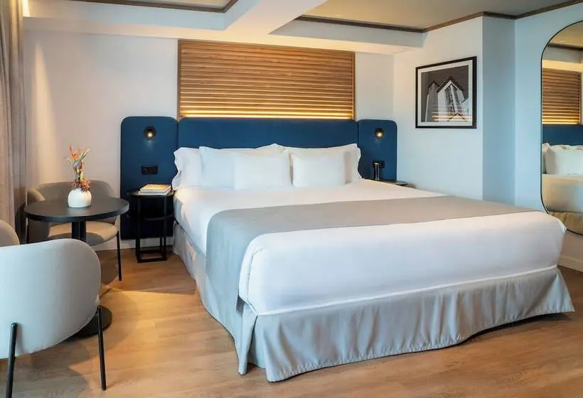 Superior Room with Terrace, Barceló Santa Cruz Contemporáneo