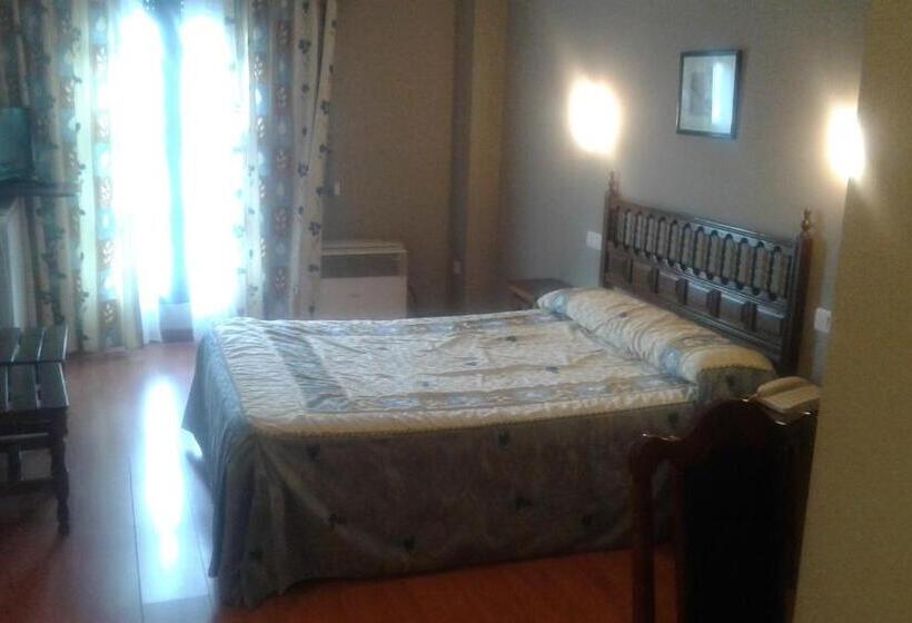 اتاق استاندارد یک نفره, Casa Aurelia