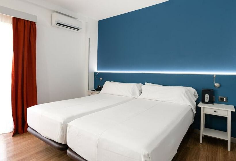 חדר משפחתי פרמיום, Catalonia Punta del Rey