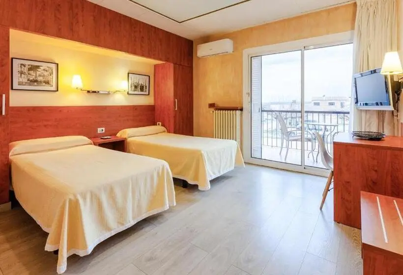 Habitació Estàndard amb Terrassa, Checkin Travé