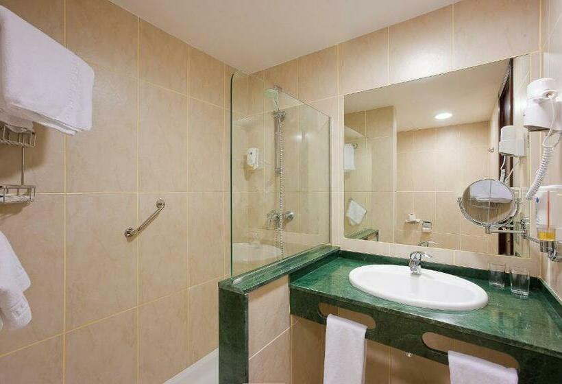 패밀리 룸, Atlantic El Tope