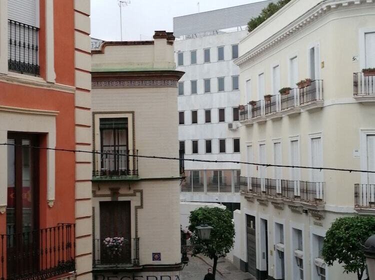 اتاق استاندارد چهار تخته, Europa Boutique Sevilla