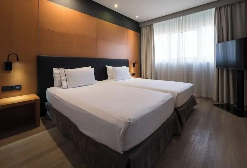 سوییت جونیور, Eurostars Al-Ándalus Palace