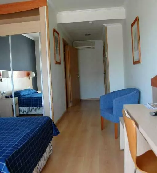 3-Bett-Standardzimmer, President